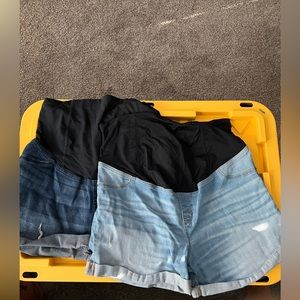 Isabel maternity shorts bundle